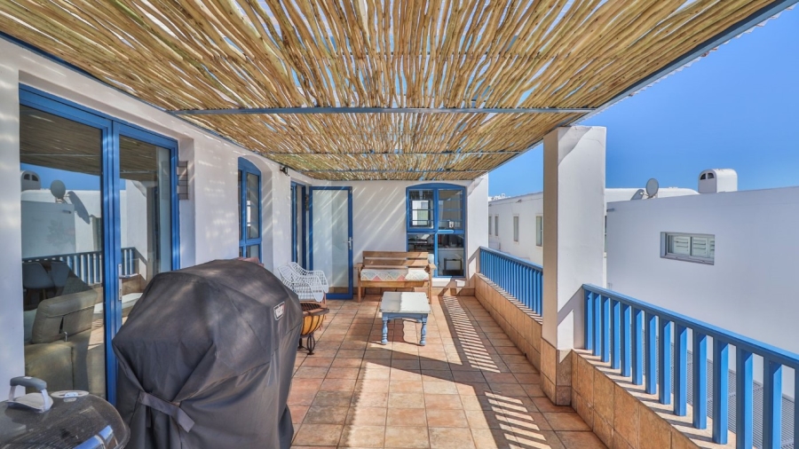 4 Bedroom Property for Sale in Paradise Beach Western Cape